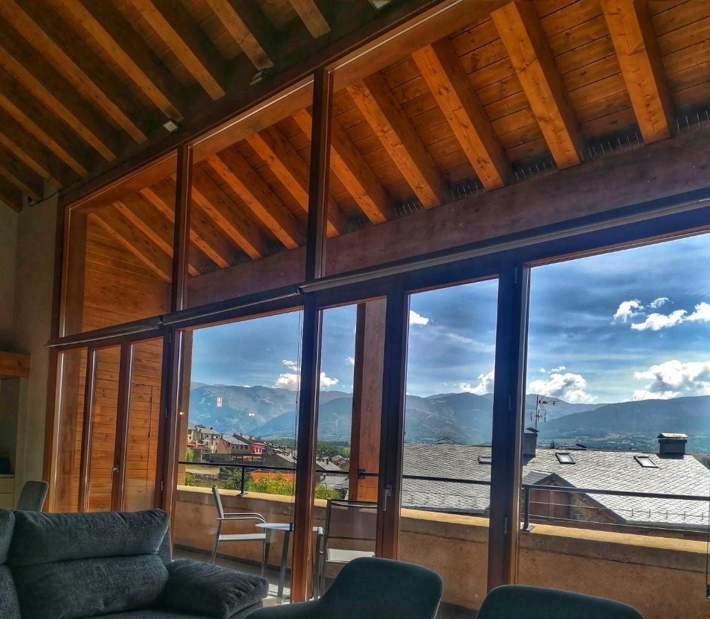 Apartament "El Castell" Casa Rural Cal Rialla Ливия Екстериор снимка